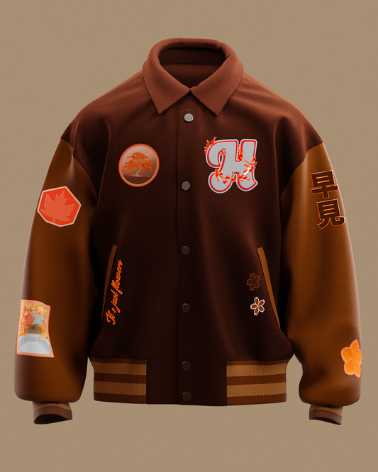 Varsity – Aki