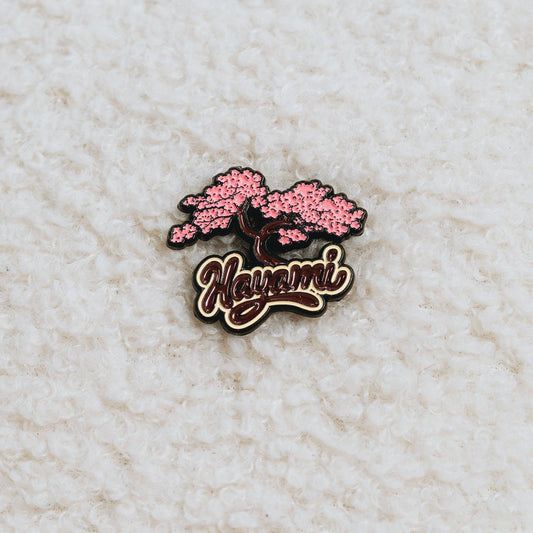 Pins Sakura Estive