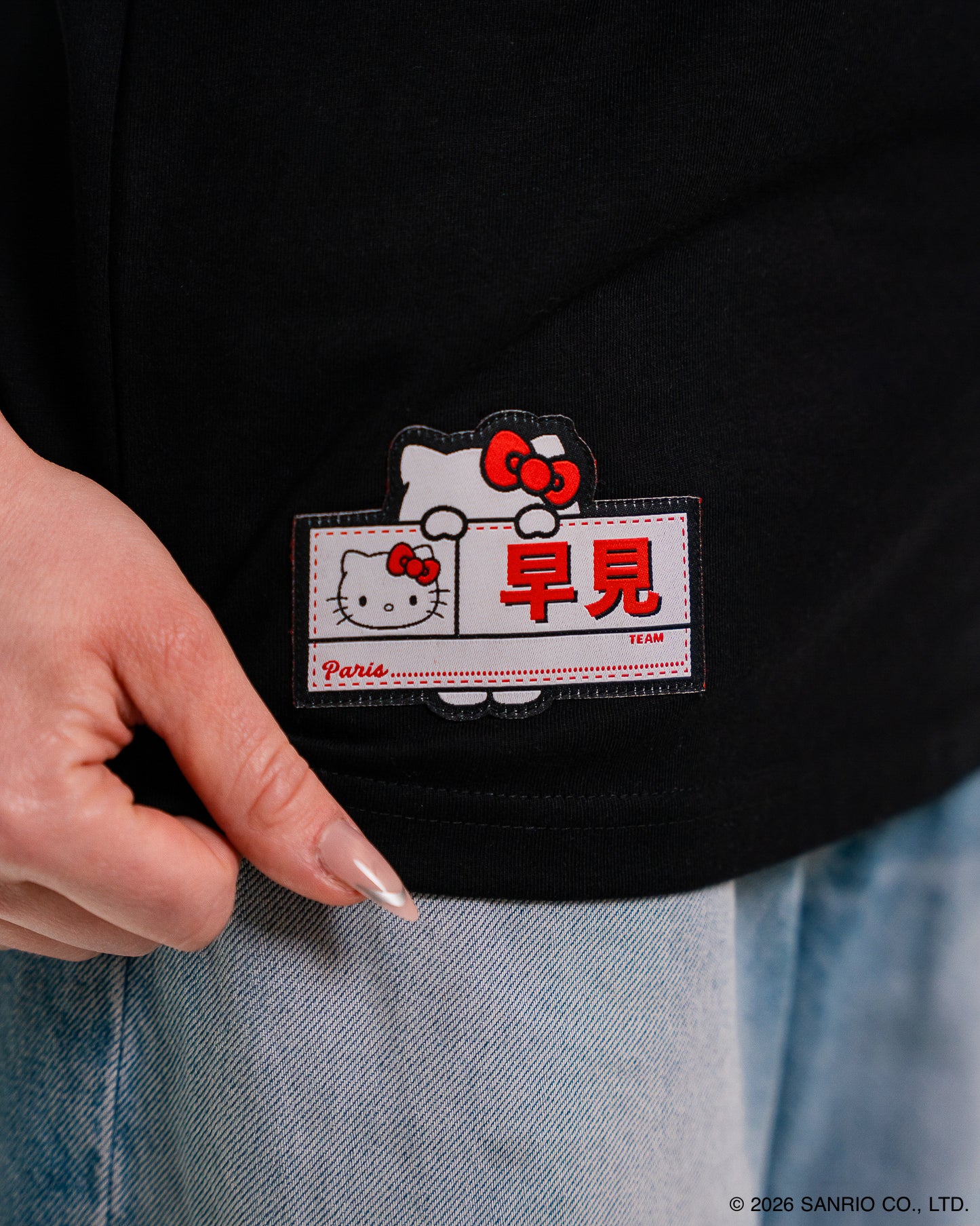 Hayami T-Shirt | Hello Kitty