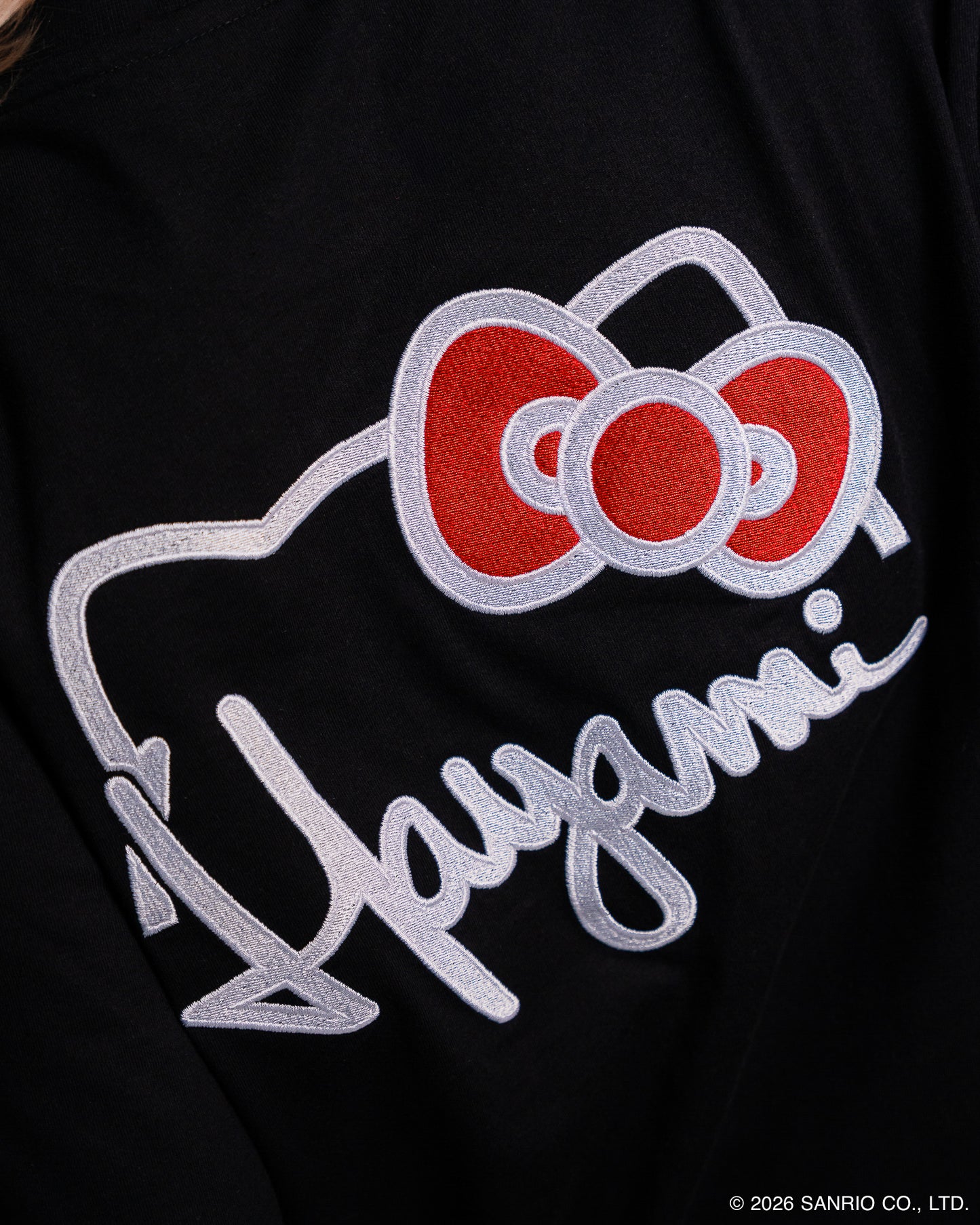 Hayami T-Shirt | Hello Kitty